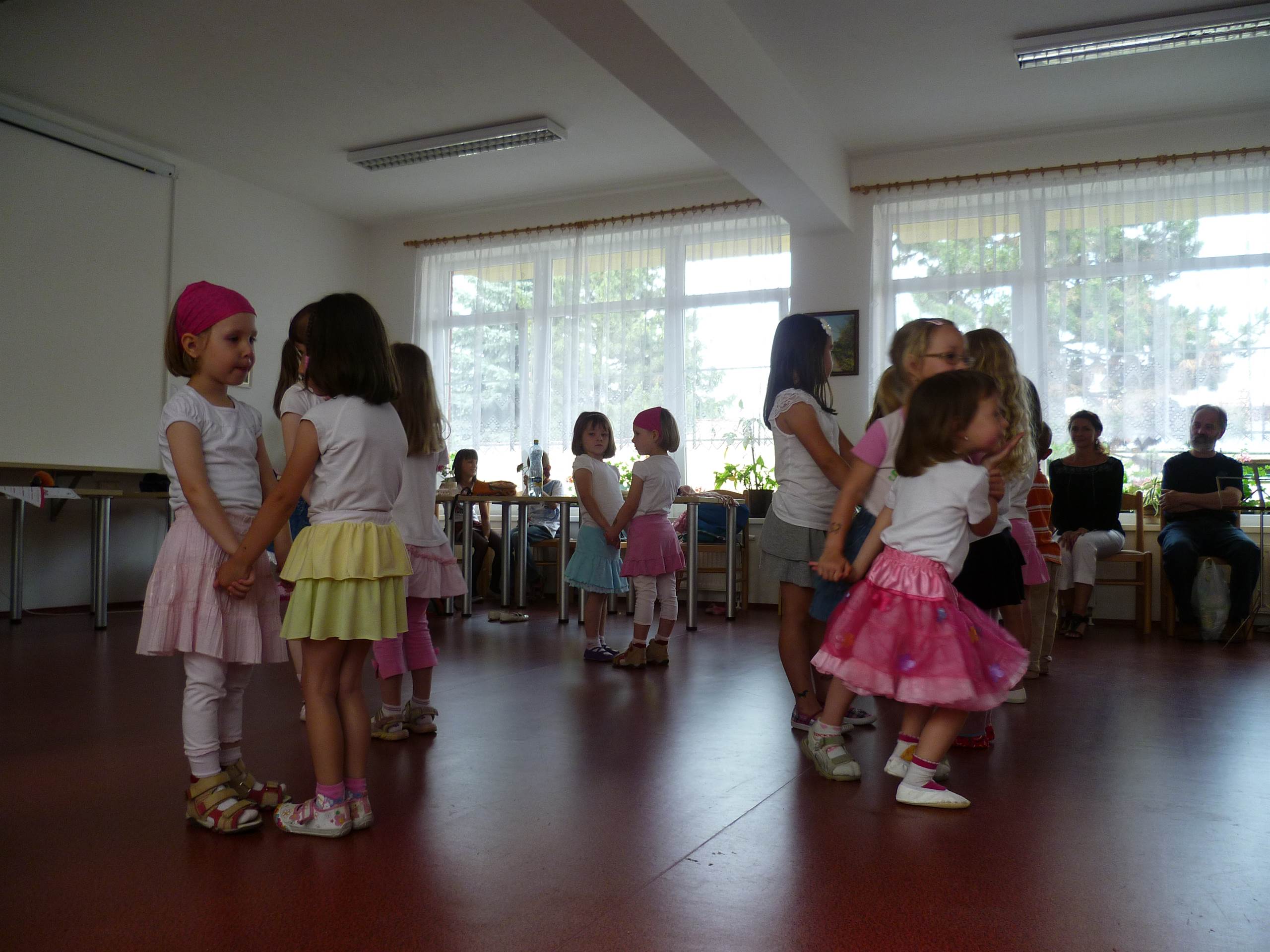 červen 2011 (4 roky, 5 měsíců)