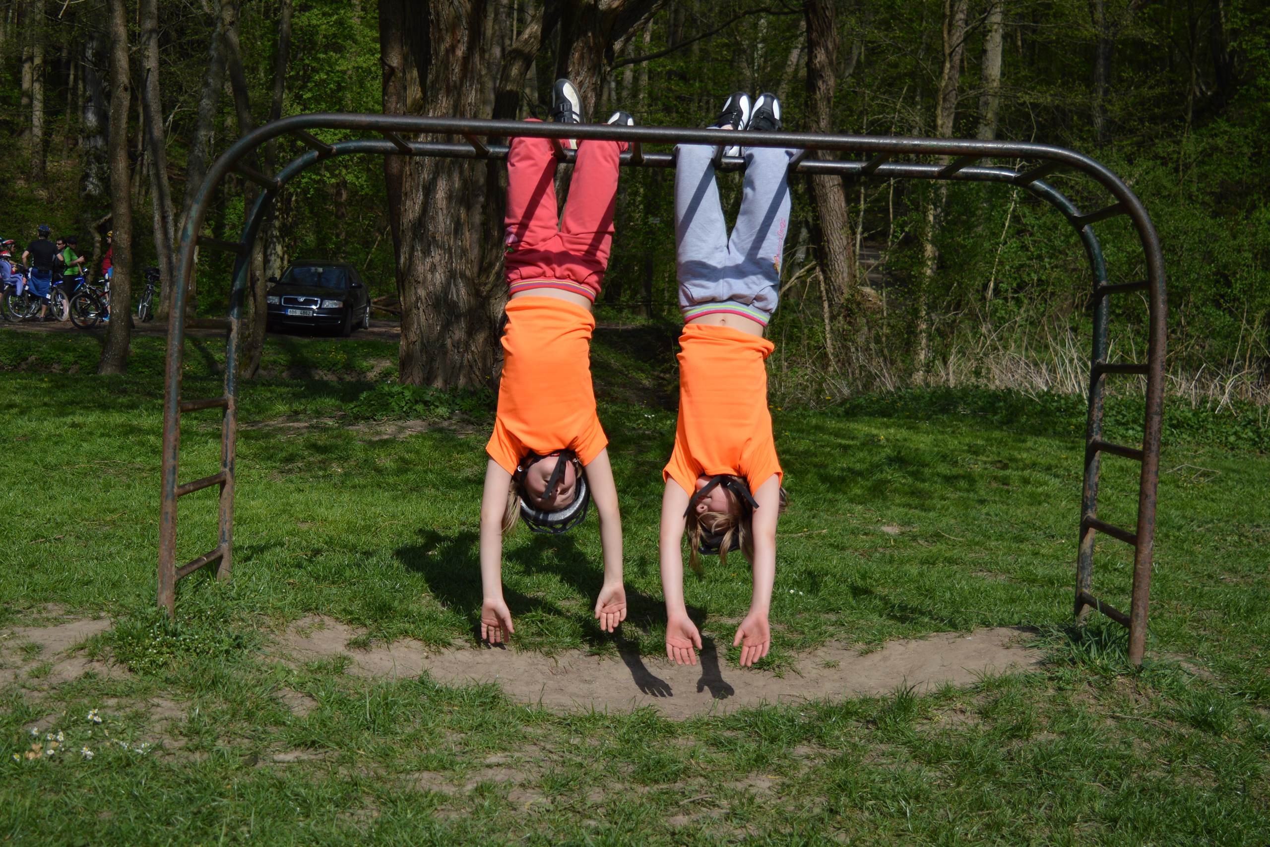 duben 2015 (8 roků, 3 měsíce)